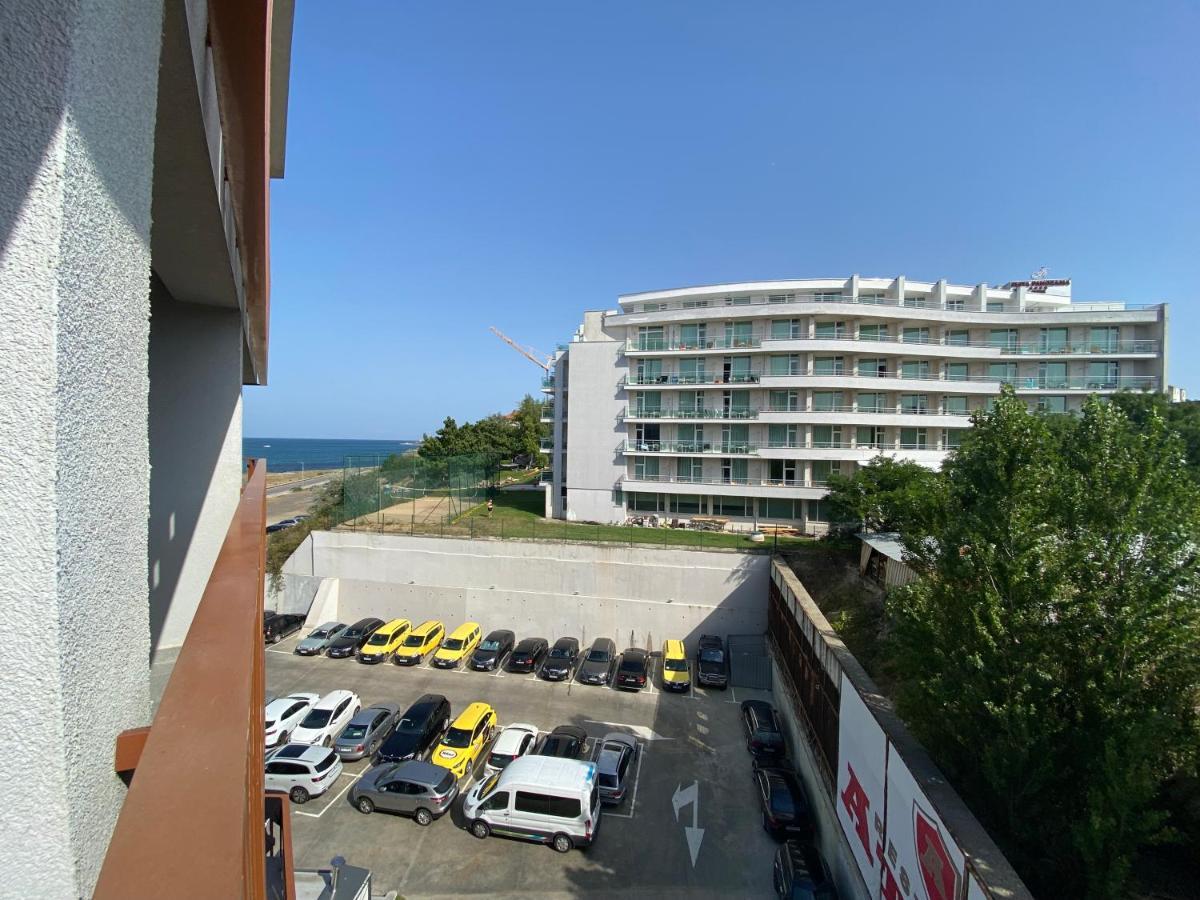 Paradiso 'в' 402 Private *