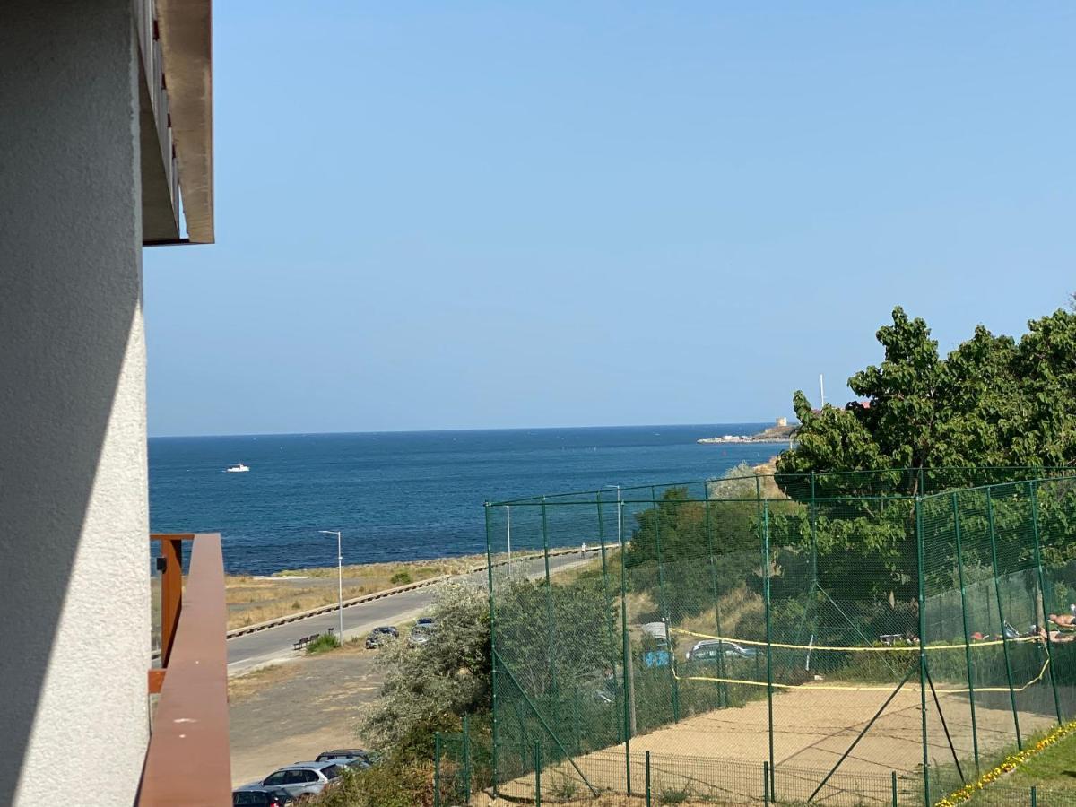 Paradiso 'в' 402 Private Apartment